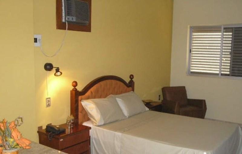 Rodes Palace Hotel Patrocínio Rum bild